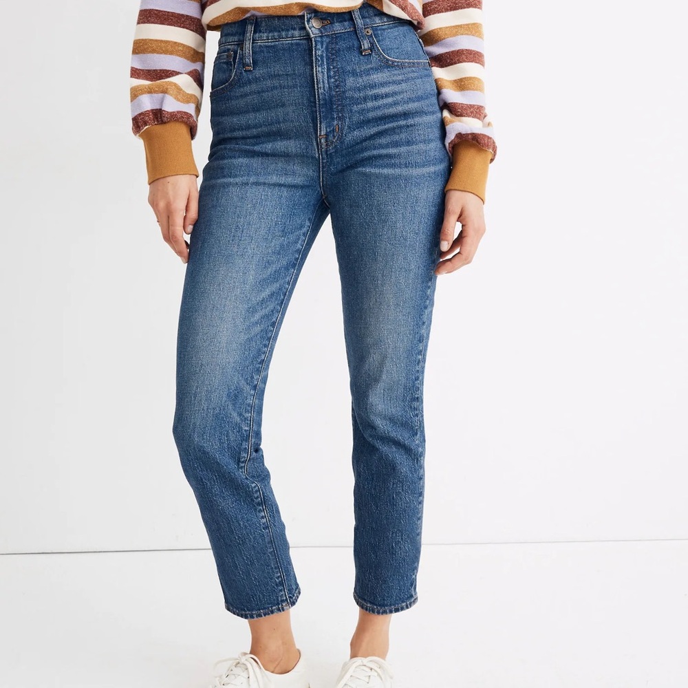 Madewell Petite Classic Straight Jeans in Coldbrook Wash NWT